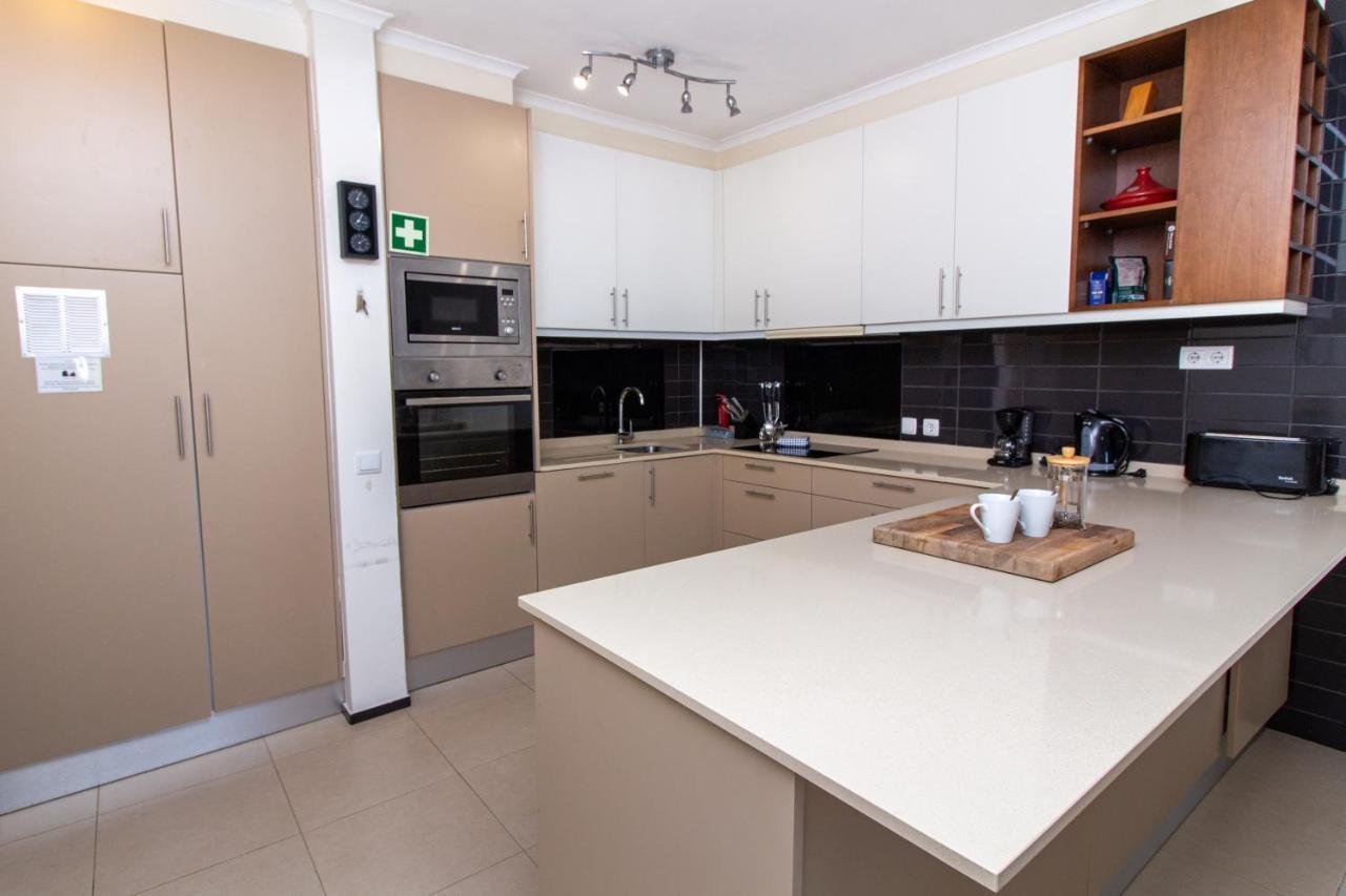 Bay View Modern Apartment Albufeira Esterno foto